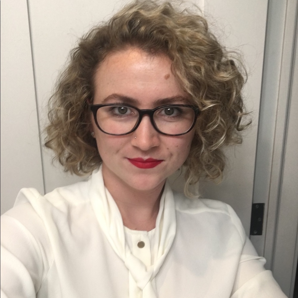 Meet your Posher, Emma